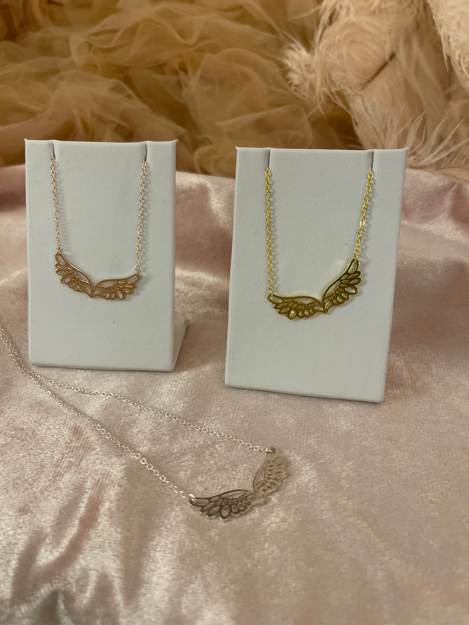 winging it necklace kyndra jade
